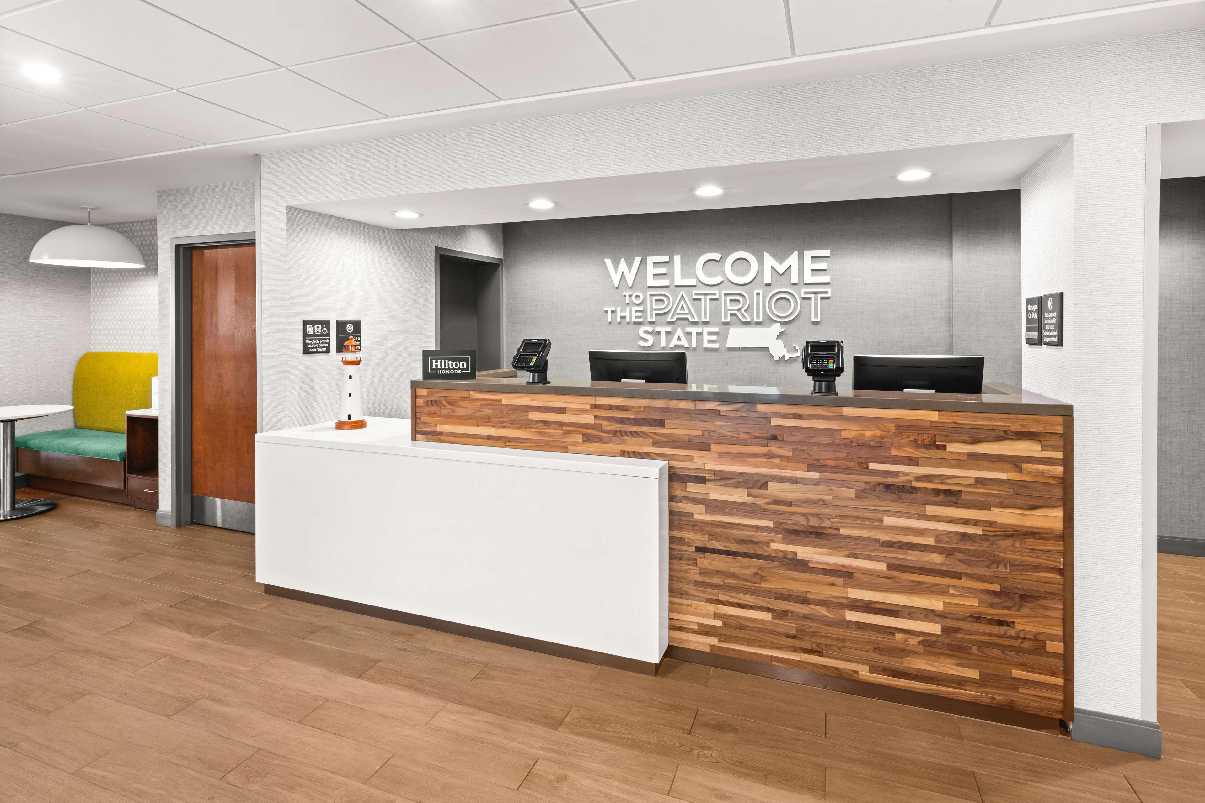 Hampton Inn Seekonk Eksteriør billede