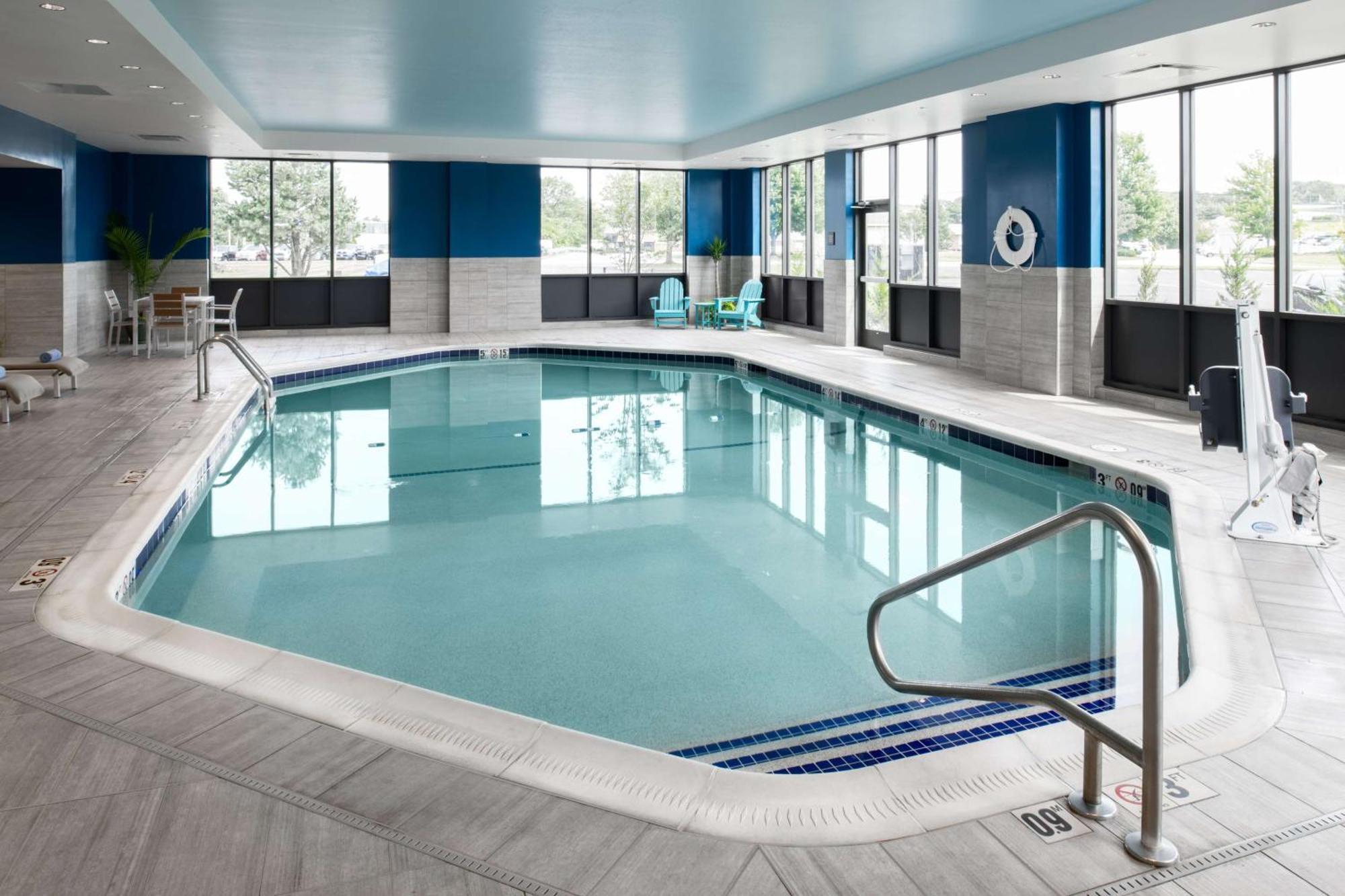 Hampton Inn Seekonk Eksteriør billede
